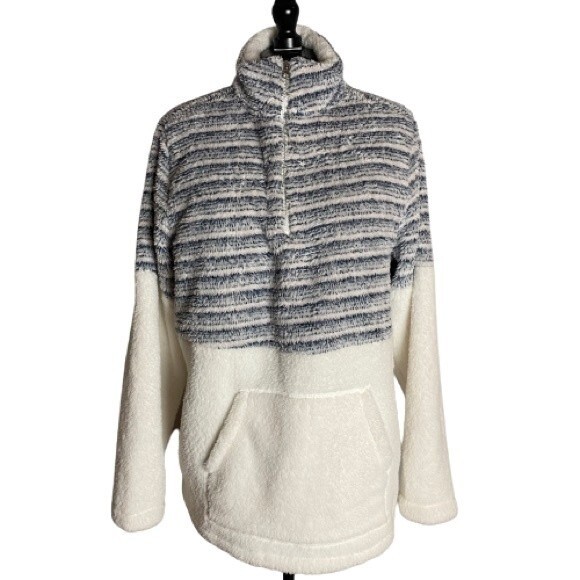 CBRAND White Black Sweater Large - Picture 1 of 6